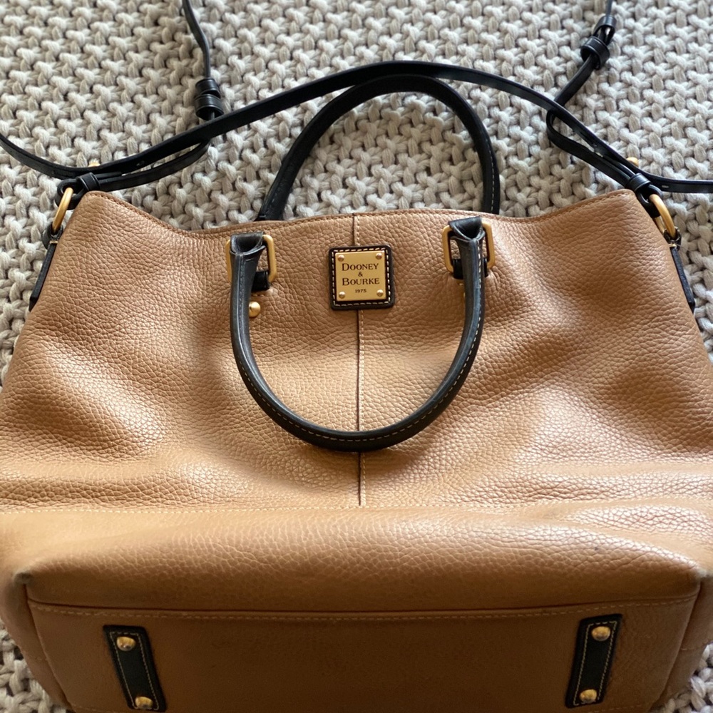 Dooney and Bourke bag